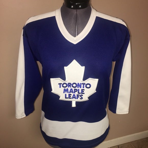 CCM Other - Toronto Maple Leafs Jersey boy size large